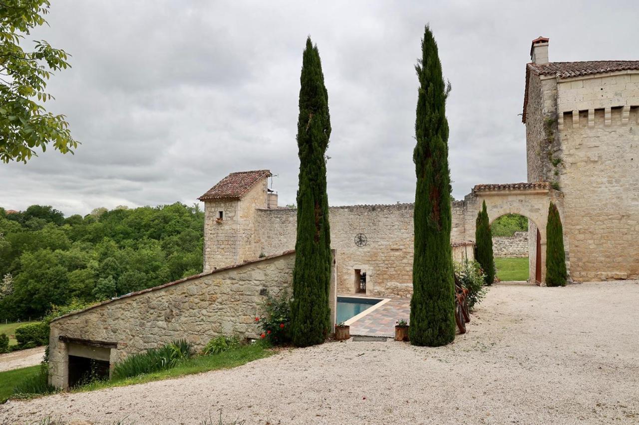 Chateau De Pleneselve Bon-Encontre Exteriér fotografie