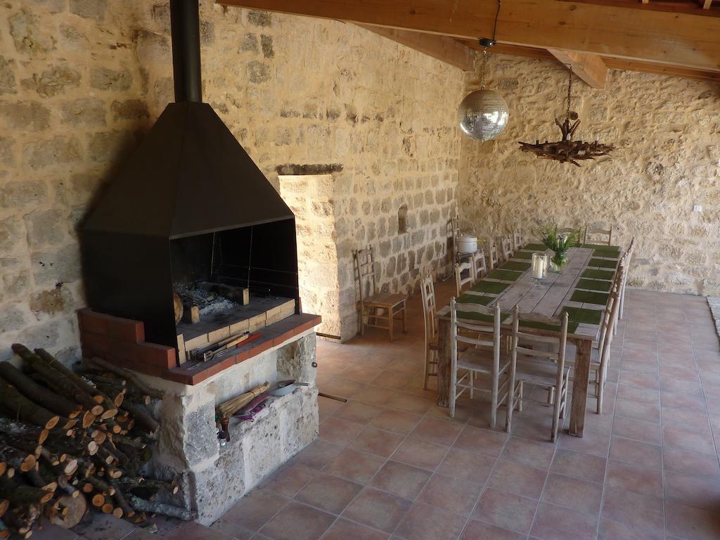 Chateau De Pleneselve Bon-Encontre Pokoj fotografie